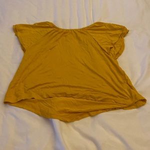 Off the shoulders crop top!